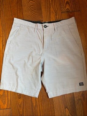 Billabong Men’s Light Gray Casual Flat-Front Shorts size 32